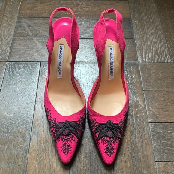 Manolo Blahnik Carolyne Pink Slingback Pumps Size 37 - Picture 1 of 5